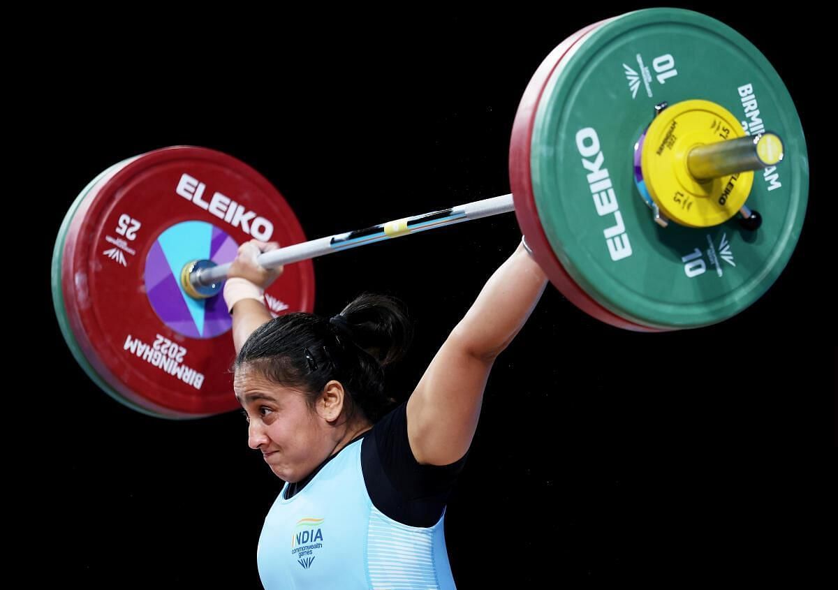 Harjinder Kaur in action at Commonwealth Games 2022 (Image Credits: Olympics.com)