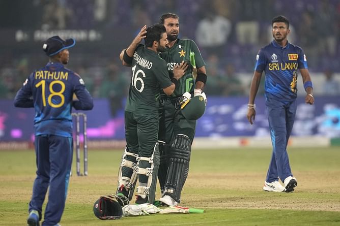 CWC 2023 : पाकिस्तान ने श्रीलंका के खिलाफ सबसे बड़े रन चेज का किया कारनामा, 12 साल पुराना वर्ल्ड कप रिकॉर्ड तोड़ा