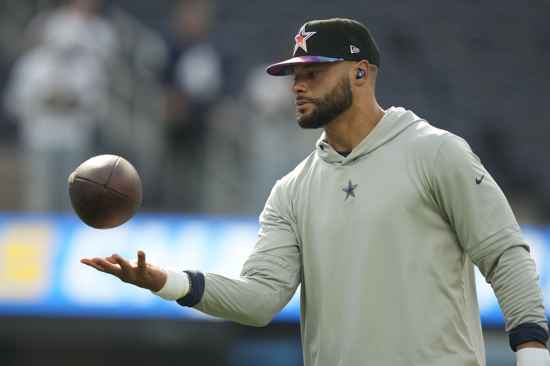 Artist explains why Cowboys QB Dak Prescott's new leg tattoo took 11 hours  to complete