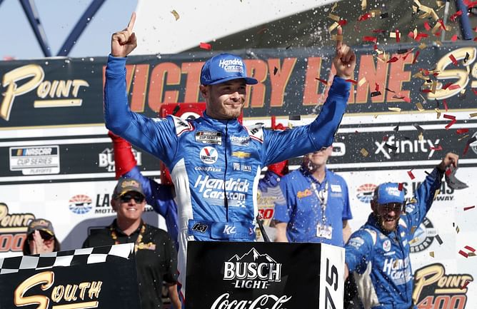 WATCH: Kyle Larson’s daughter throws confetti in adorable fashion after dad’s victory in Las Vegas