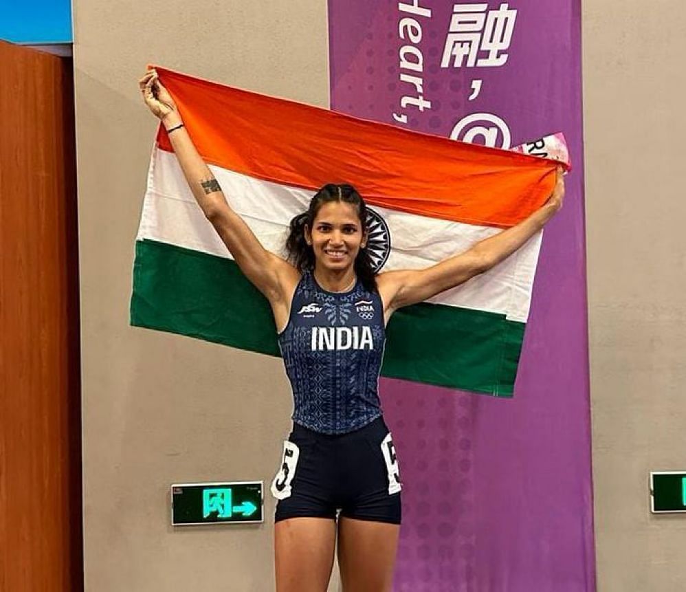 Jyothi Yarraji after her winning the silver at the Asian Games 2023