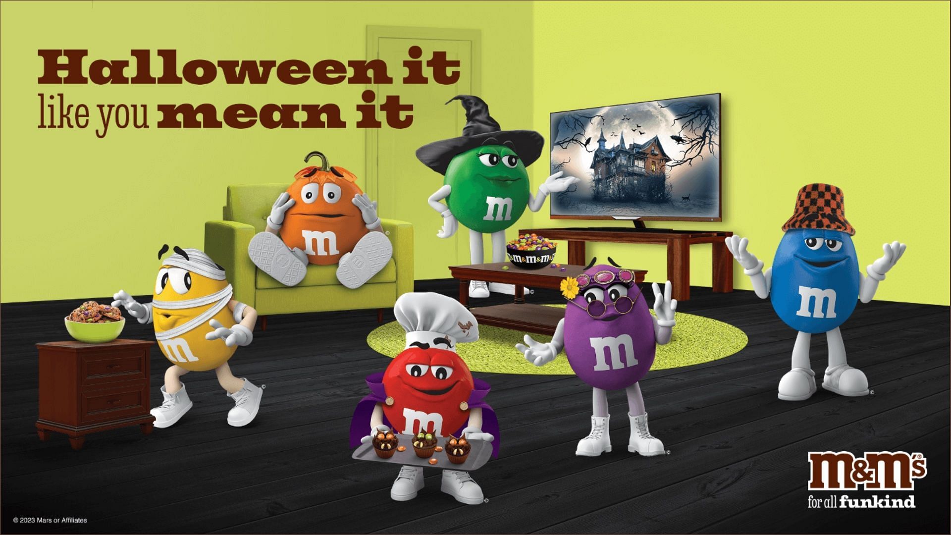 The Halloween Rescue Squad campaign will deliver free Halloween candy refills for fans across the country (Image via M&amp;M&#039;s)