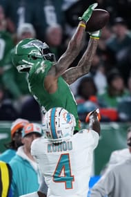 Dolphins Eagles Football