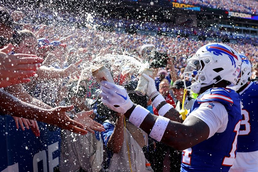 Buffalo Bills' Stefon Diggs on beer celebration: 'I owe someone $18'