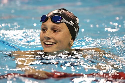 Summer McIntosh of Canada after winning the Woman's 400m Freestyle Final during the 2022 FINA Swimming World Cup in Toronto, Ontario.