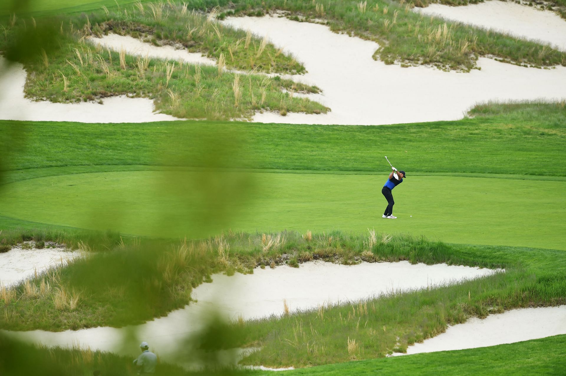 Fourth Hole, Bethpage Black (Image via Stuart Franklin/Getty Images)