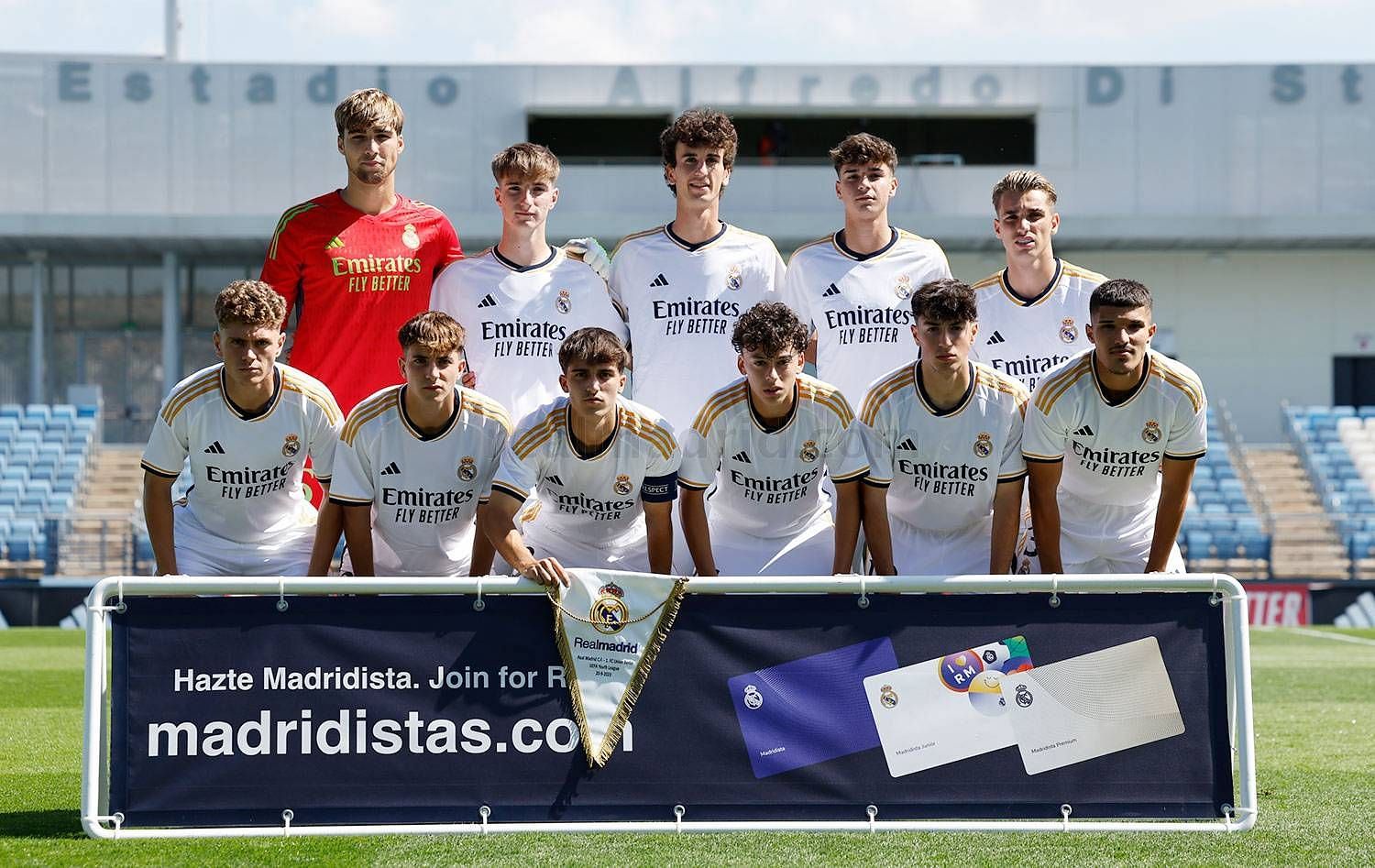 Real Madrid Castilla starting lineup in their 2-1 victory against Union Berlin in UEFA Youth League.