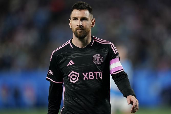 "I have not heard Leo speak English" - Inter Miami stars learning Spanish to aid Lionel Messi, reveals Edison Azcona