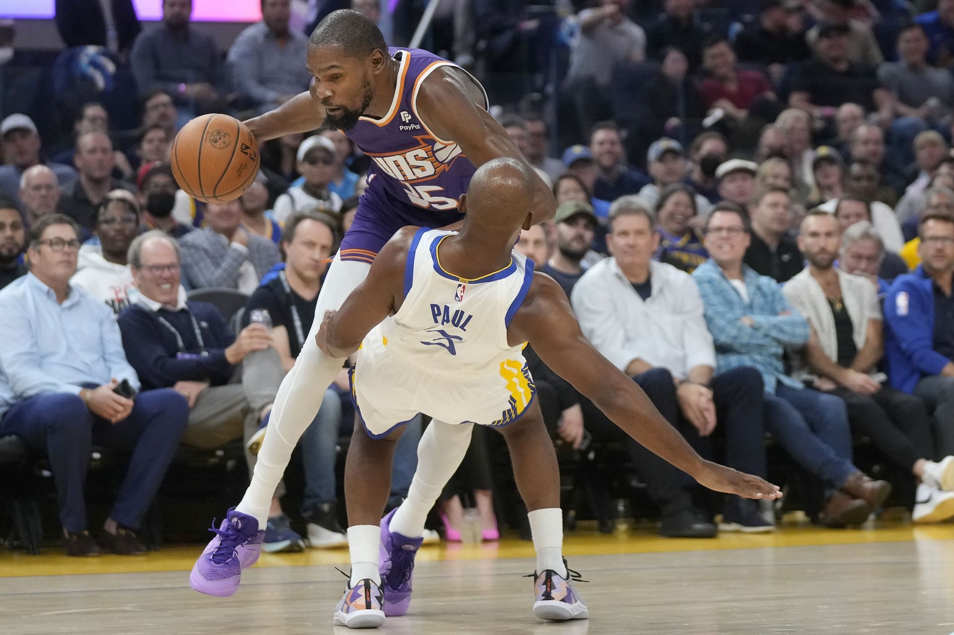 Watch: Chris Paul locks down Kevin Durant and then draws a charge on him