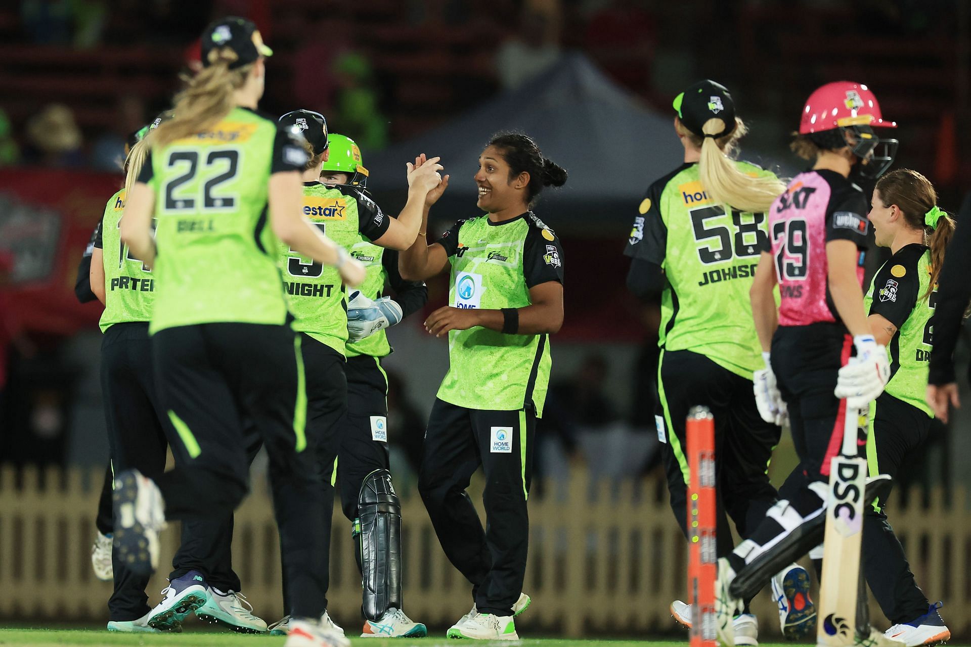 WBBL - Sydney Thunder v Sydney Sixers