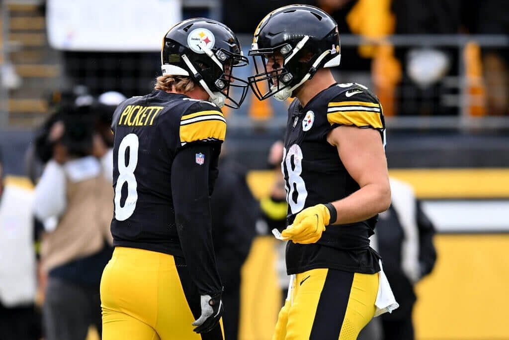 Steelers' Pat Freiermuth out with hamstring injury vs Texans