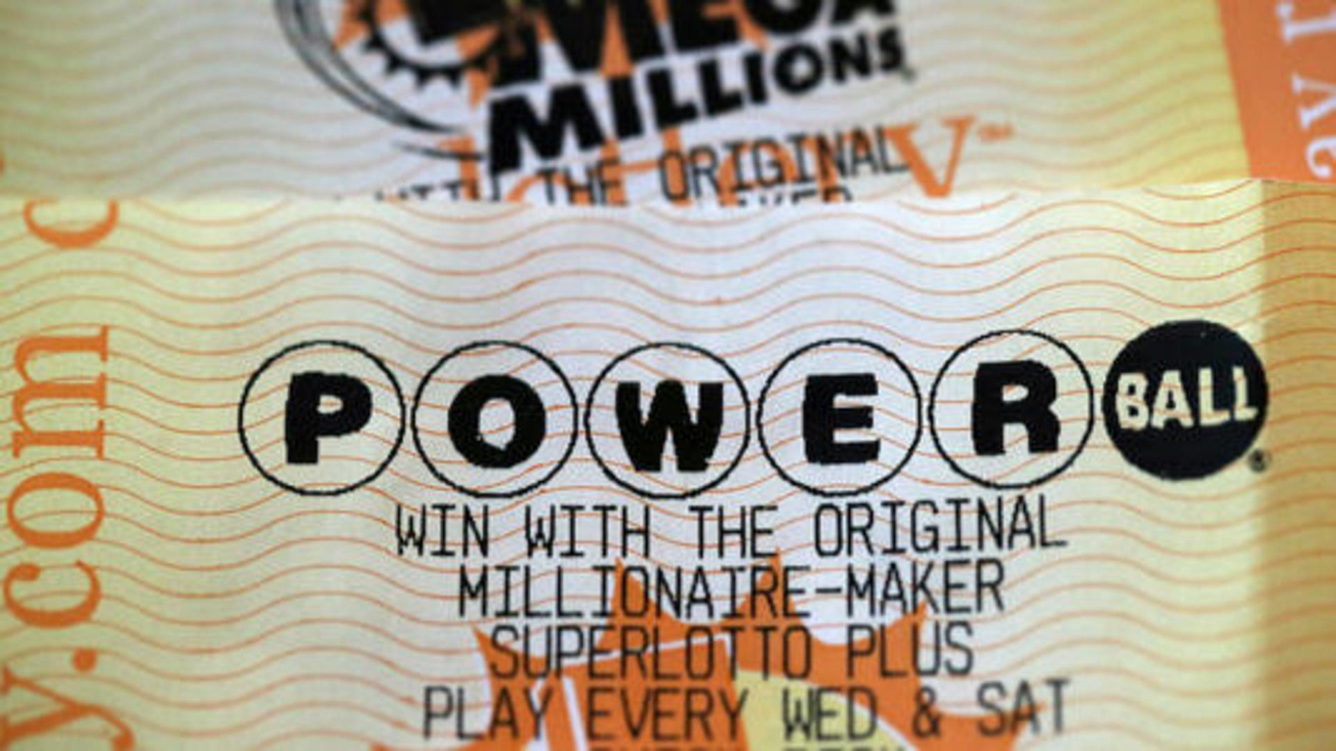 The jackpot now rises to almost $2 billion (Image via AP)