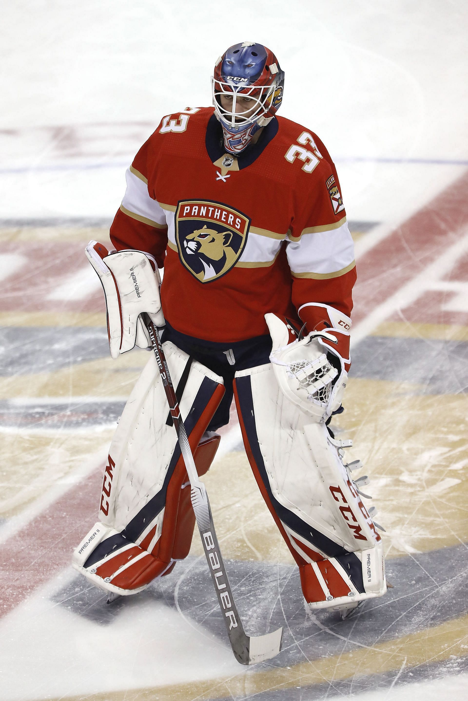 Montreal Canadiens sign goaltender Montembeault to three-year