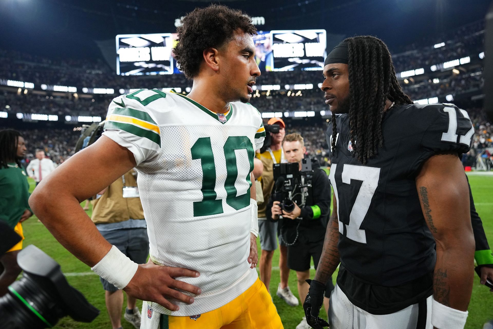 NFL News: Ex-Jets GM's Shocking Praise for Jordan Love Will Have Even  Packers Fans Scratching Their Heads