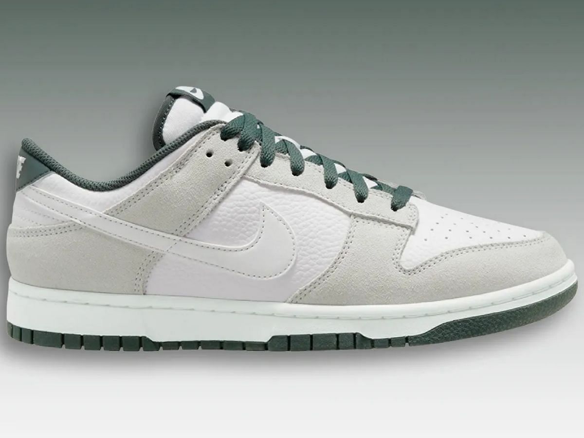 Nike Dunk Low Photon Dust Vintage Green sneakers (Image via Sneaker News)