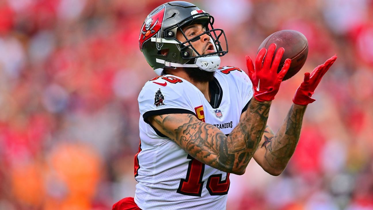 Buccaneers' Mike Evans leaves game vs. Saints with hamstring injury