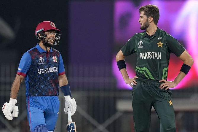 "When the 2nd innings started, I thought Pakistan would win" - Aakash Chopra criticizes Men in Green's bowling in World Cup 2023 loss to Afghanistan