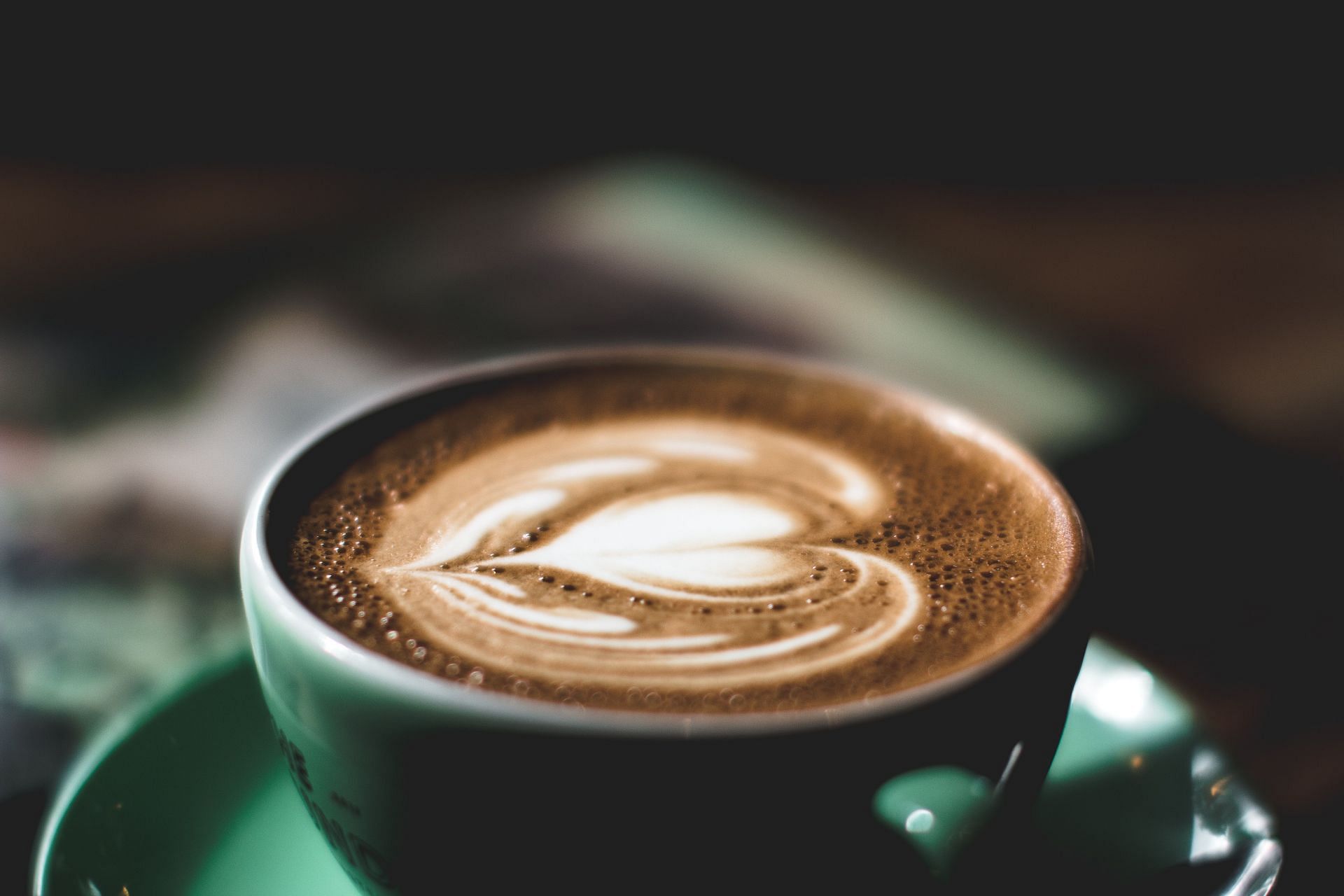 Taking in the last caffeine by 2 or 3pm can be beneficial. (Image via Unsplash/Albert S)