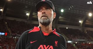 Pundit believes Liverpool star should have been sent off for foul in Merseyside derby against Everton