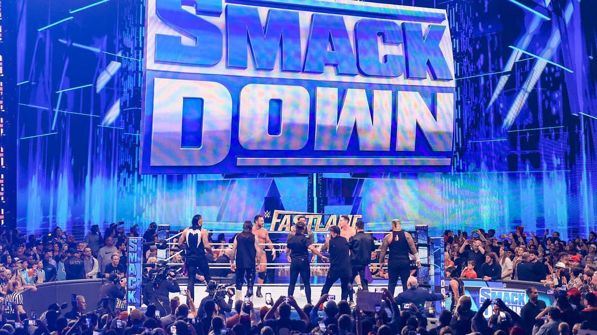 WWE SmackDown had a chaotic ending last night!