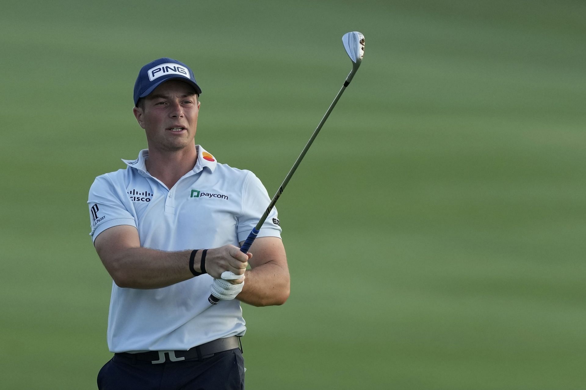 Viktor Hovland at Dubai Golf Championship (Image via Getty)