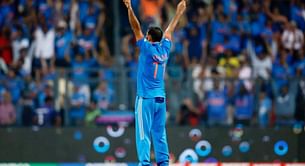 [Watch] Mohammed Shami strikes twice to send back Kane Williamson and Tom Latham in a flash during IND vs NZ semi-final clash