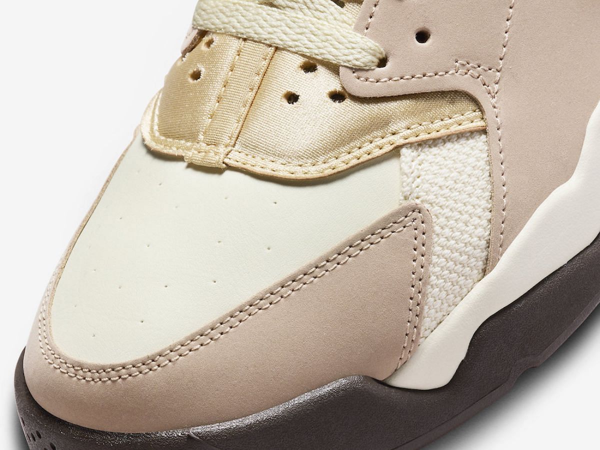 Nike Air Flight Huarache &ldquo;Baroque Brown&rdquo; sneakers (Image via Sneaker News)