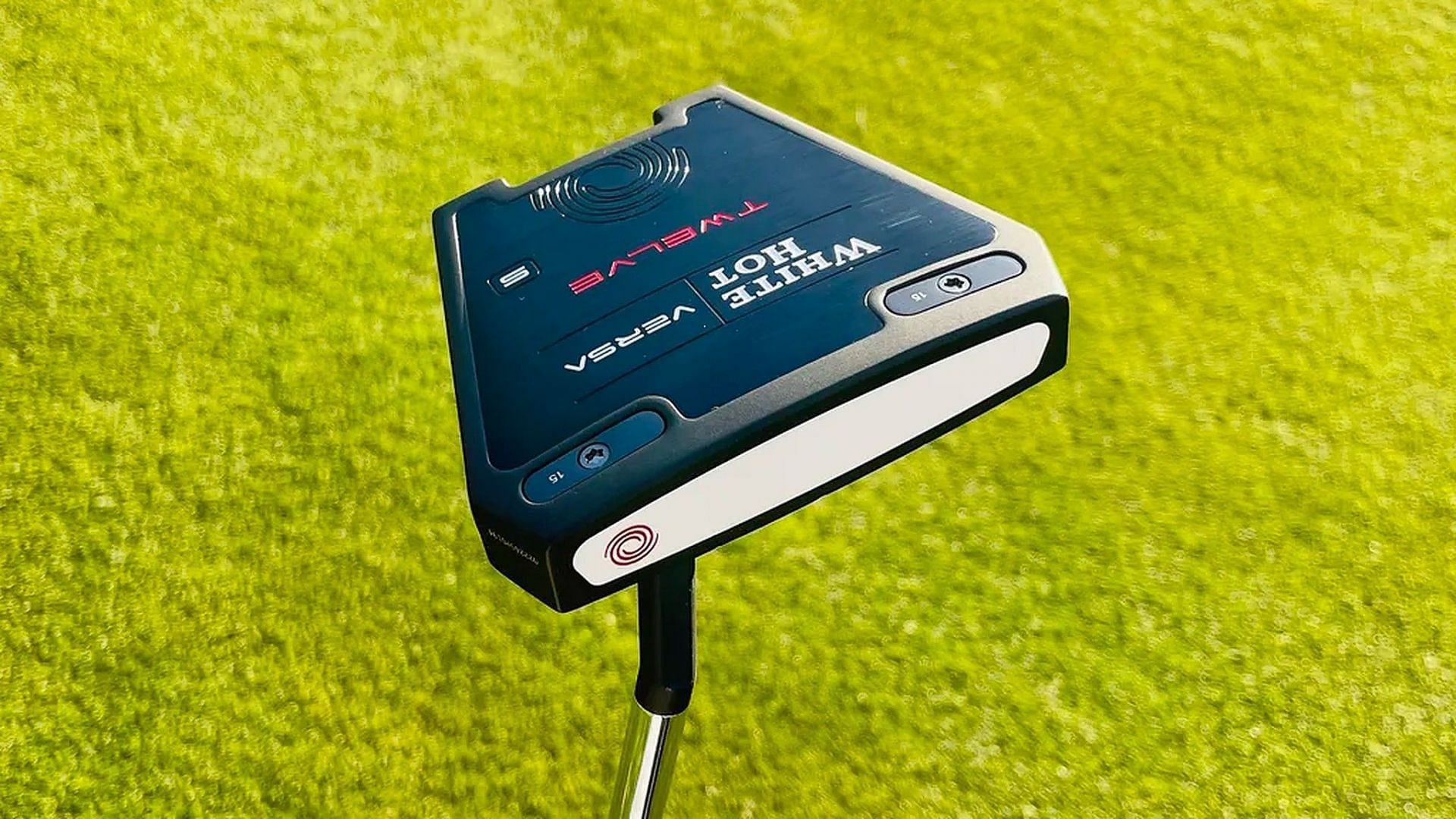 Odyssey White Hot Versa 12 S putter (Image via Carly Frost)