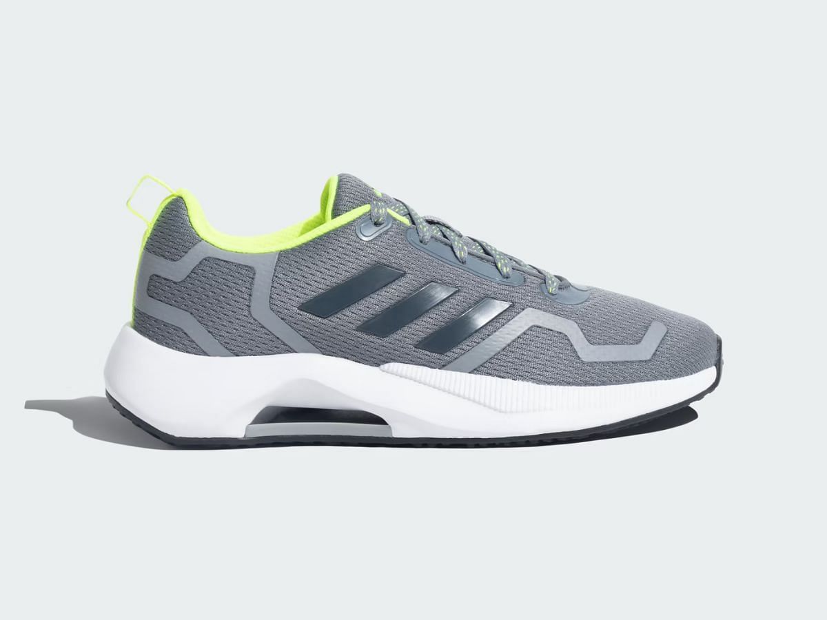 Adidas Rapide Run sneakers, Silver Green (Image via Adidas)