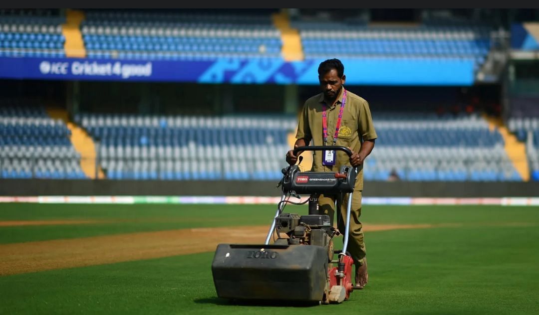 A member of ground staff at Wankhede stadium [Getty Images]