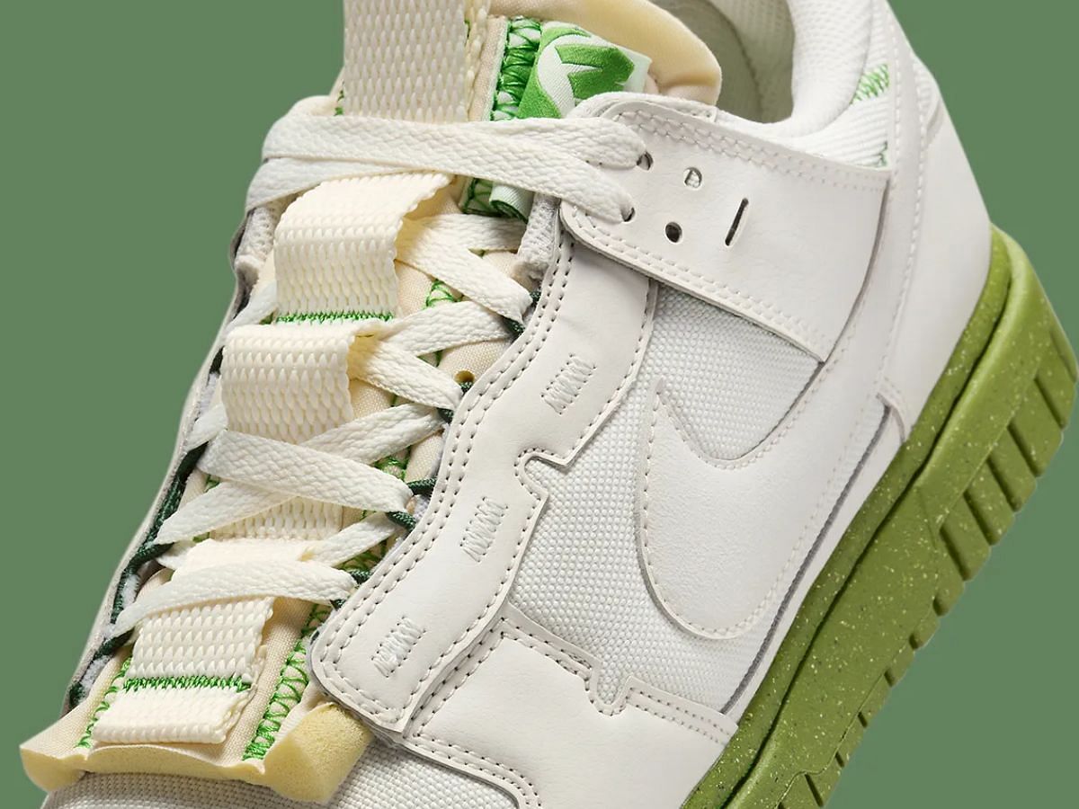 Nike Dunk Low Remastered Sail/Green sneakers (Image via Sneaker News)