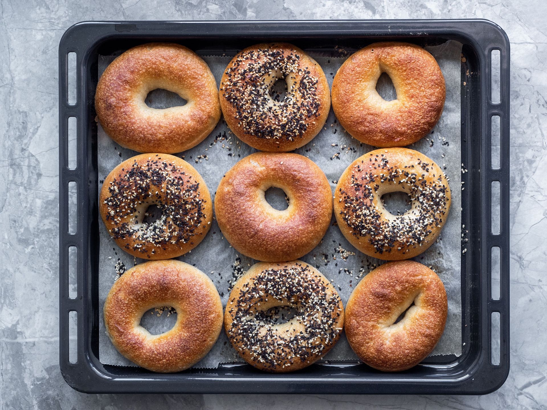 Scooped bagels are trending on TikTok (Image via Unsplash/ Vicky)