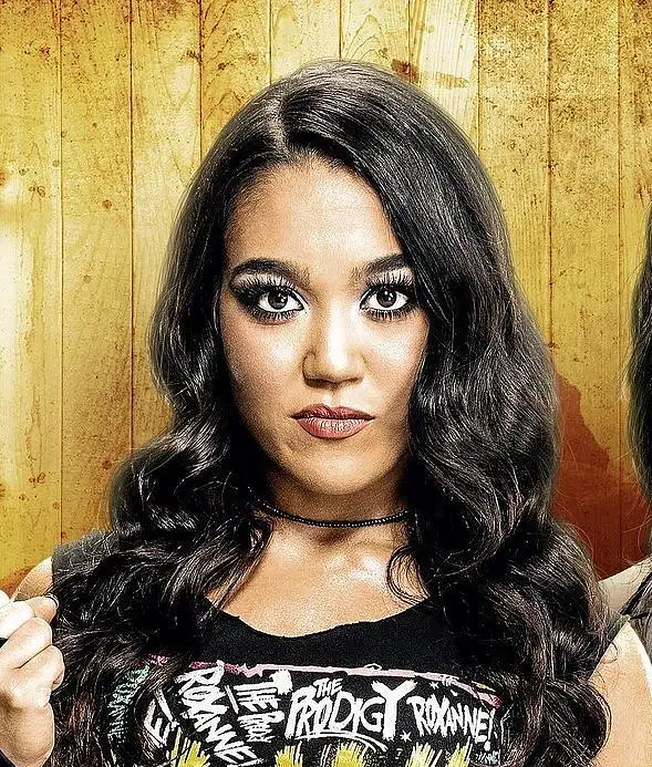 How tall is Roxanne Perez? - How Tall Is Roxanne Perez? WWE Star’s Official Measurements