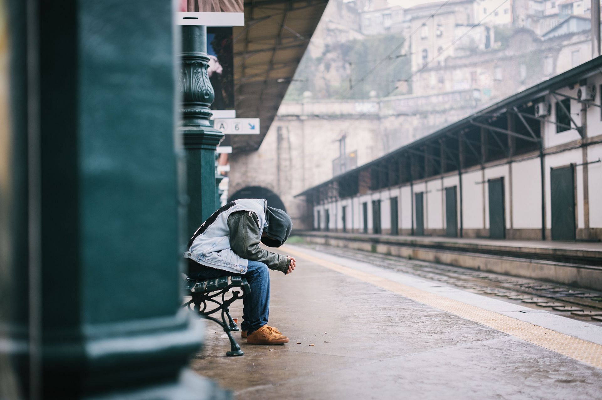 There are ways to make your mornings better. (Image via Unsplash/ maksym Kaharlytskyi)