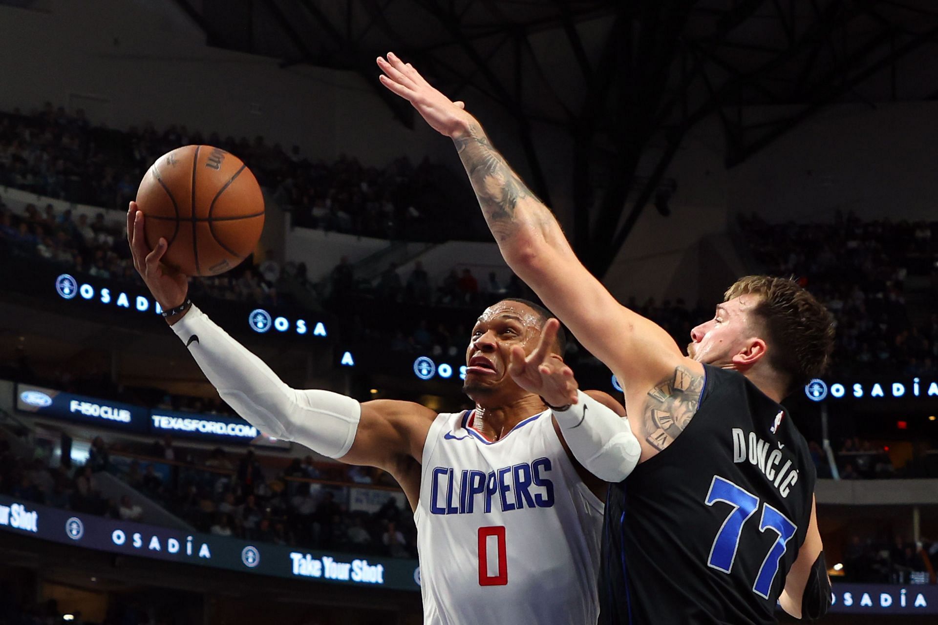 Los Angeles Clippers v Dallas Mavericks