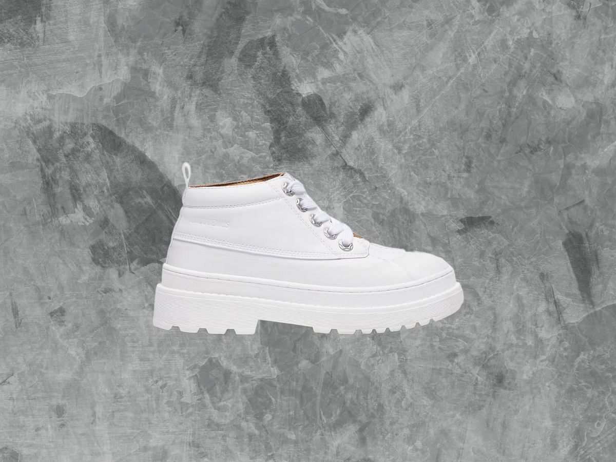 The White sneaker (Image via Jacquemus)