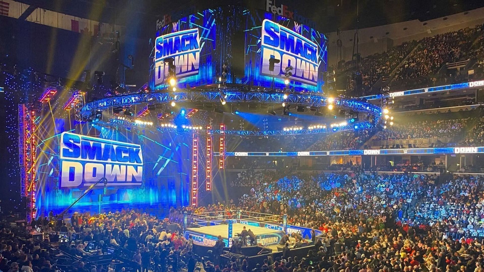 SmackDown will take place in Evansville this week.