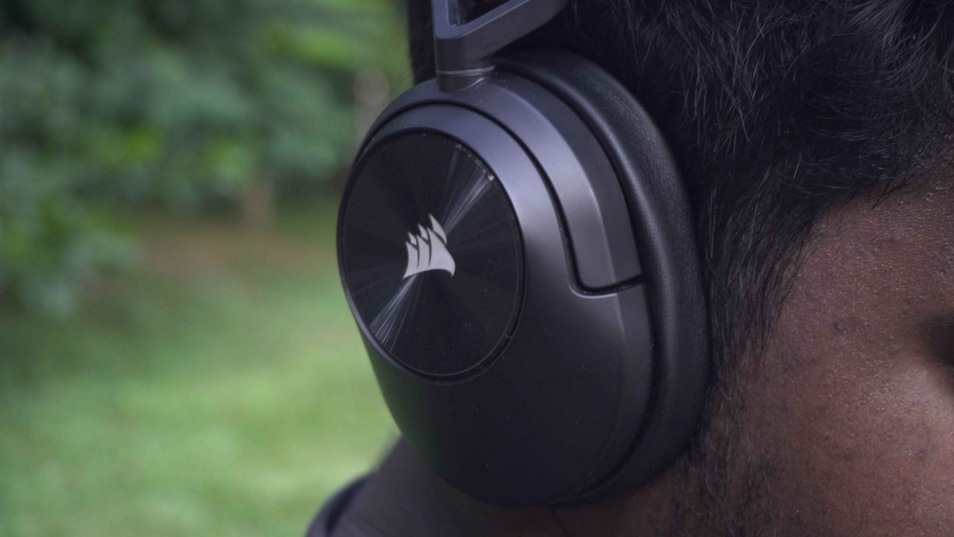 Corsair HS55 Wireless headphones review: Affordable solution to cut the  wires?