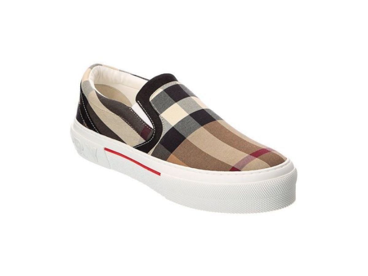 The Women&#039;s Brown vintage check canvas slip-on sneakers (Image via Burberry)