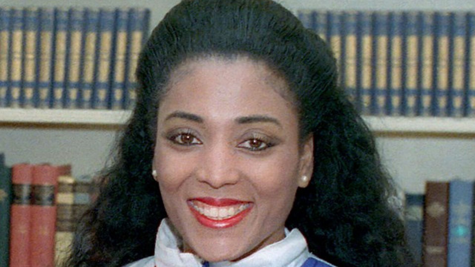 Florence Griffith-Joyner image from her competition days