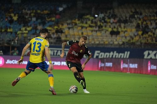 Petteri Pennanen of Hyderabad FC battling with Danish Farooq on Saturday. (HFC)