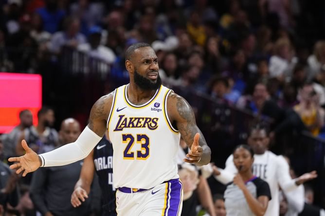 "It's not as simple" - LeBron James goes in depth while zeroing in on Lakers' lack of effort plays
