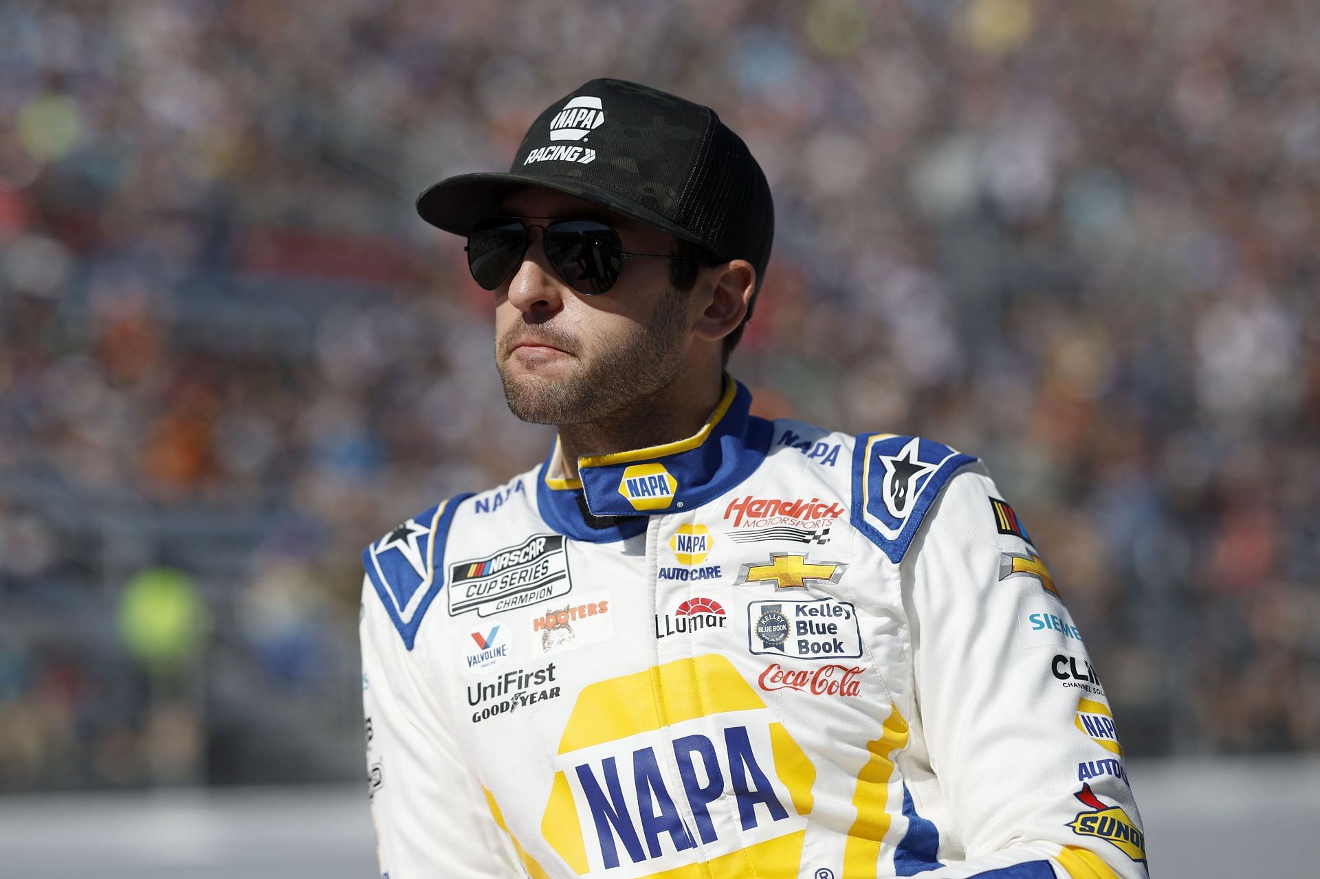 Chase Elliott provides injury update as he undergoes shoulder surgery