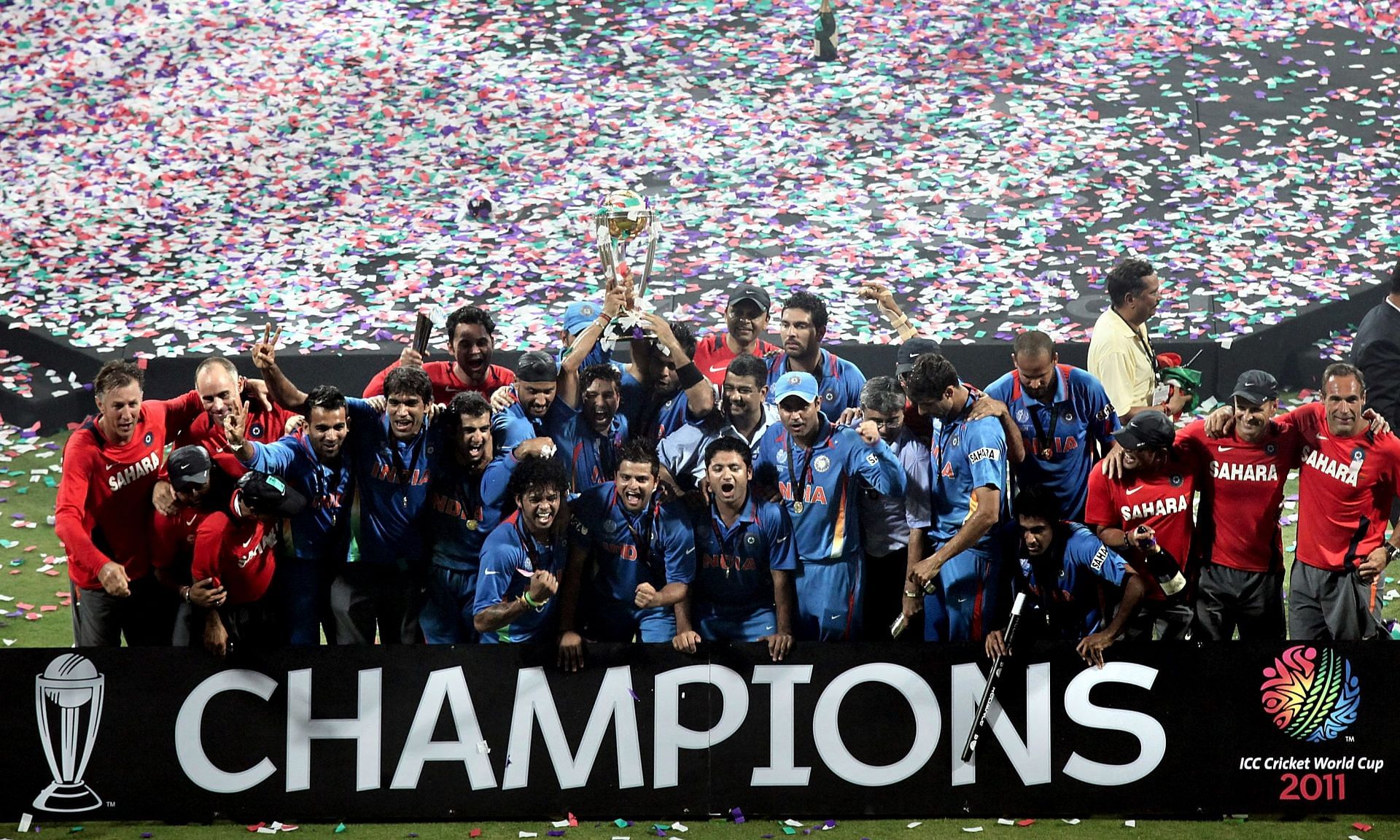 India lifting the 2011 ICC World Cup Trophy [Getty Images]