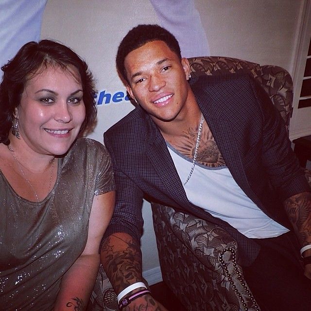 Taijuan with his mother. Source: Taijuan&rsquo;s official Instagram page/@tskywalk44