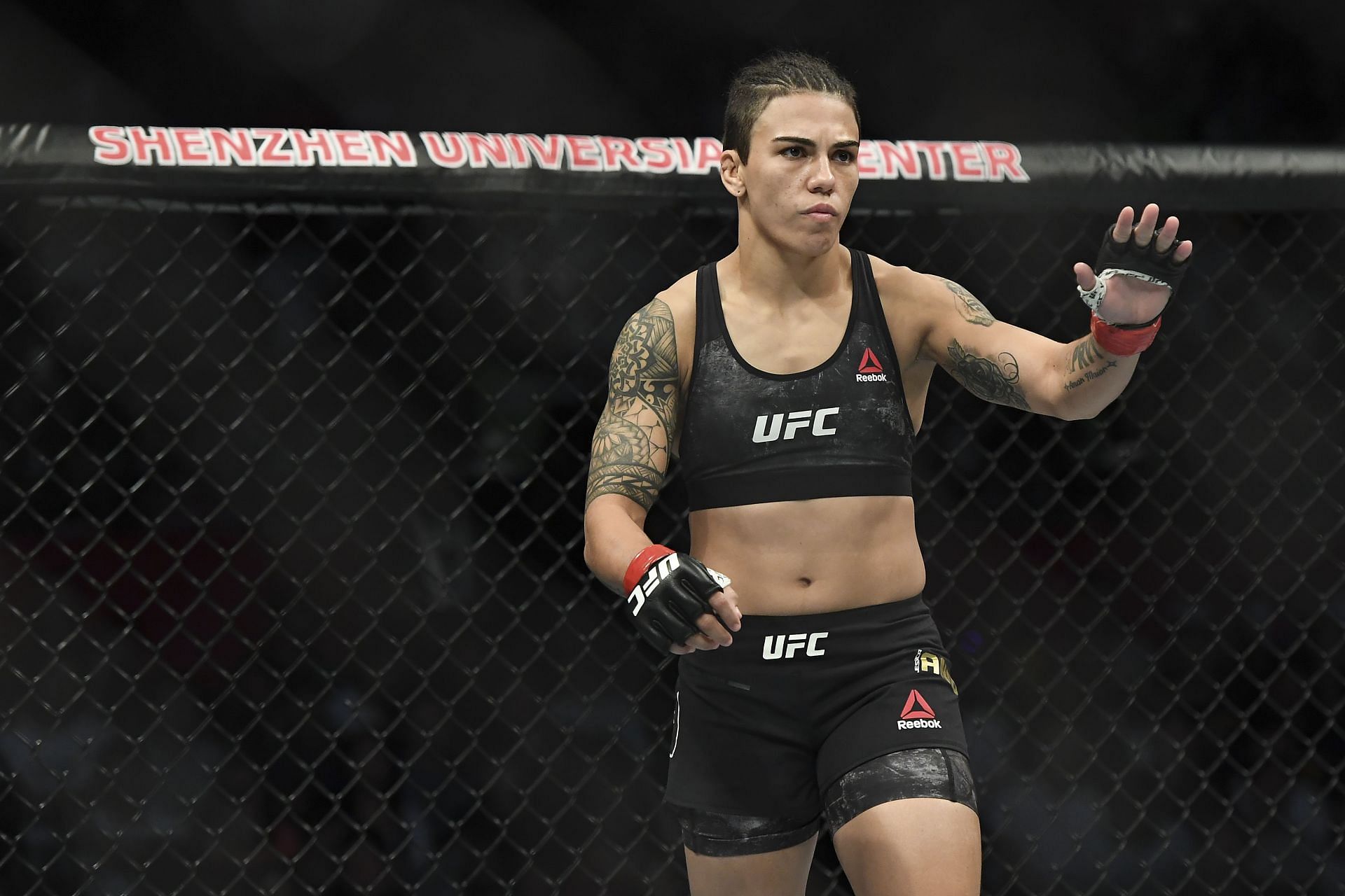 Jessica Andrade Height