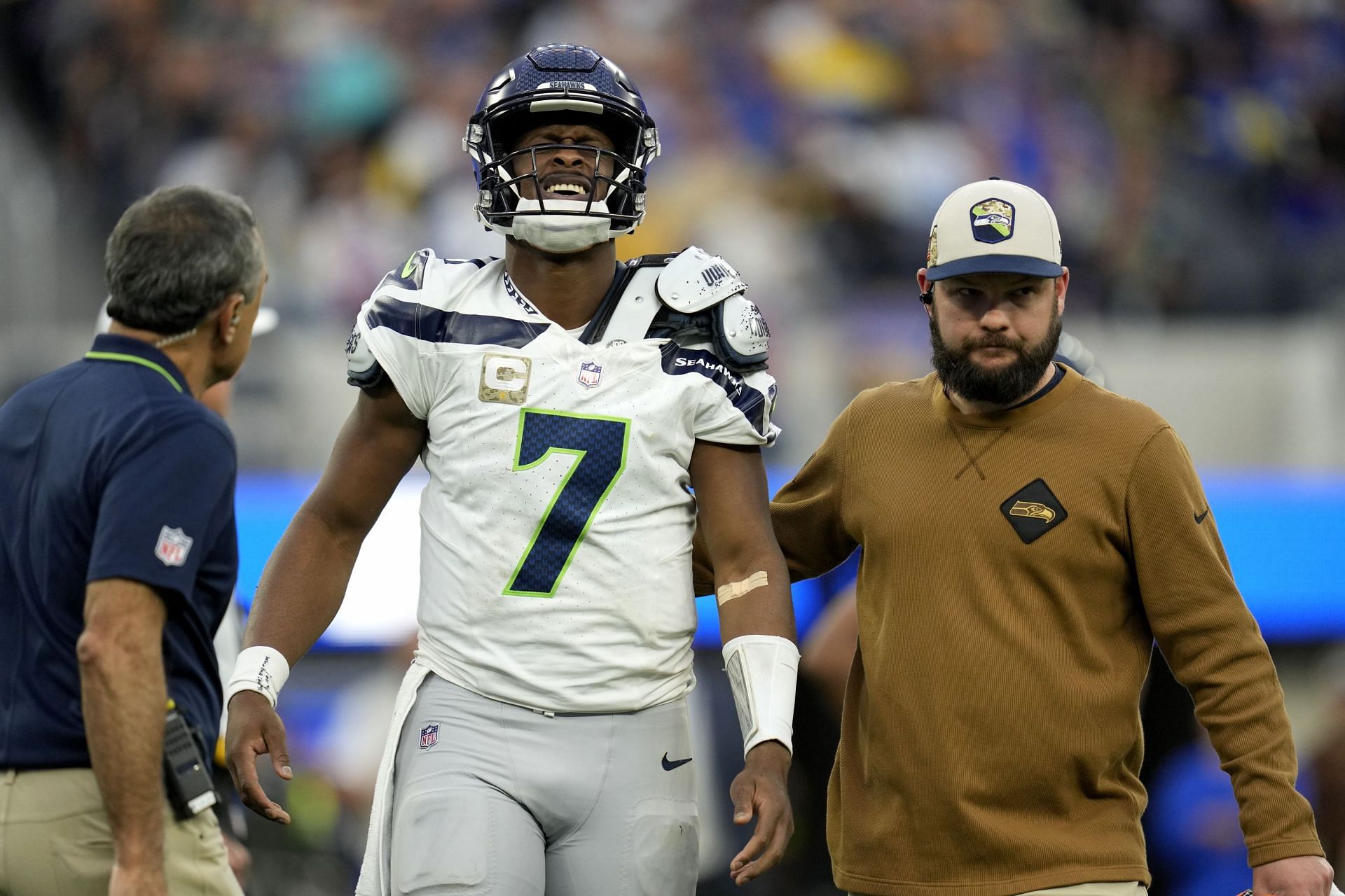 What Happened To Geno Smith? Why Seahawks QB Is A Concern For Week 12’s ...