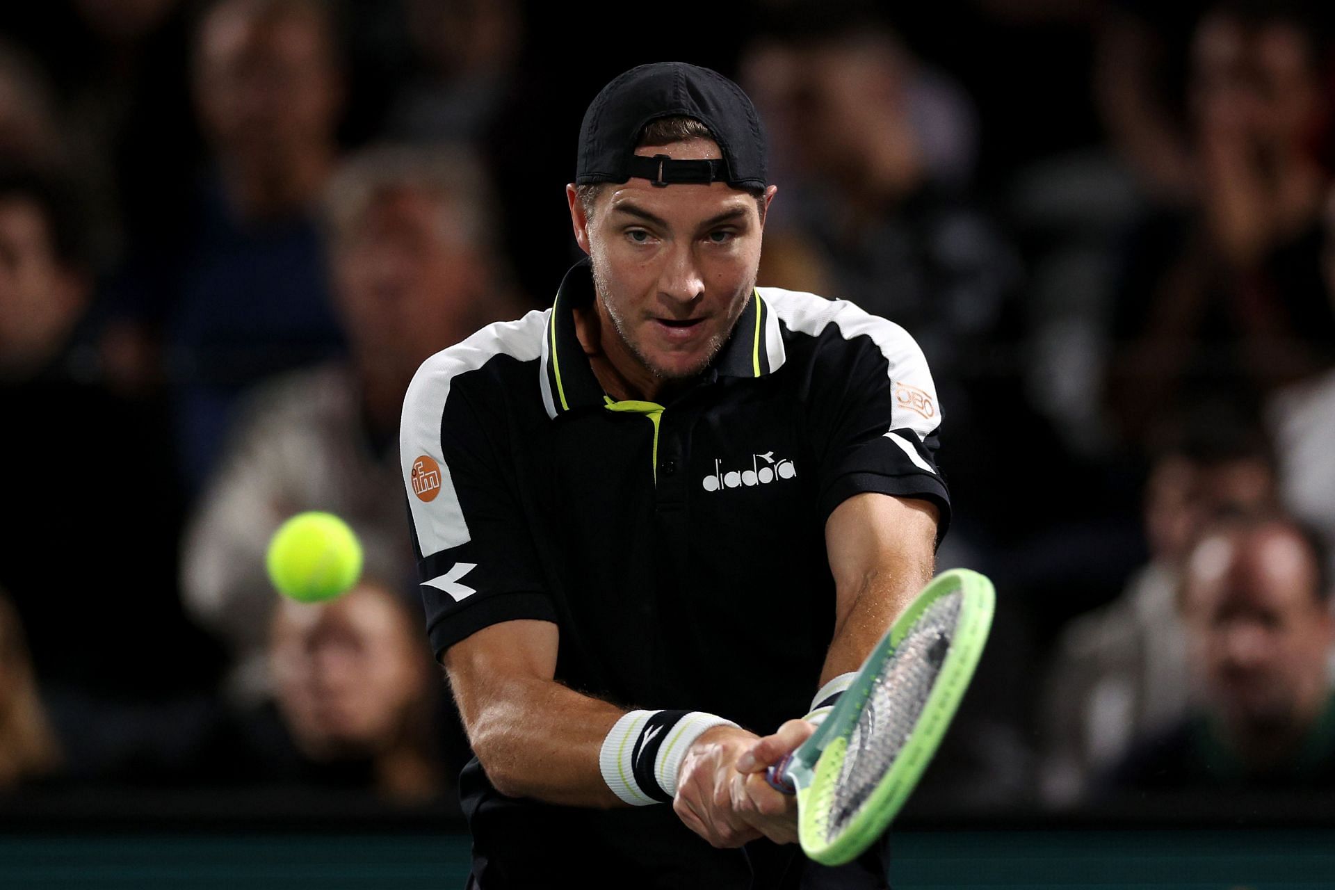 Jan-Lennard Struff at the 2023 Paris Masters.