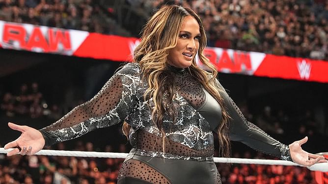 WWE Superstar has hilarious "Mean Girls" response for her critics
