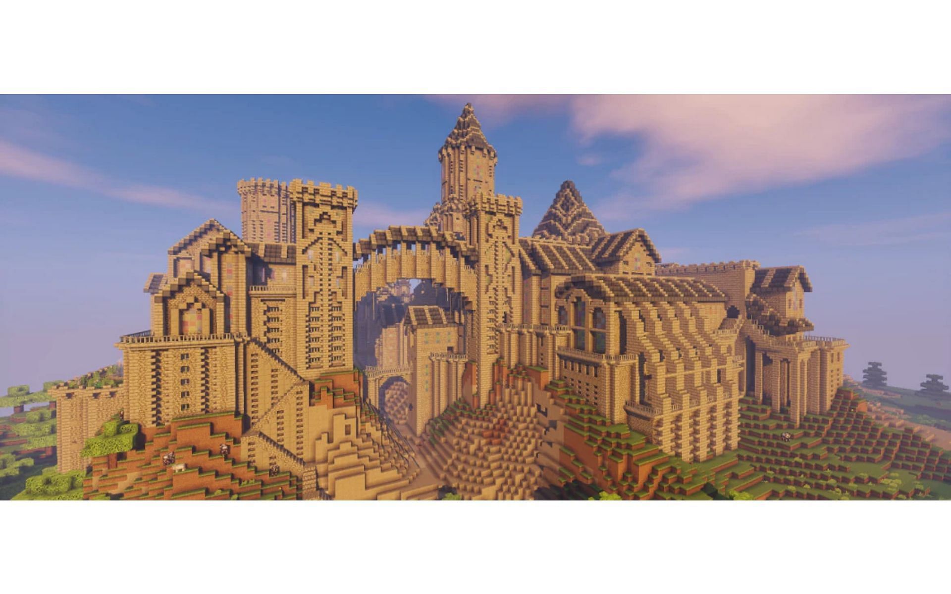 This strong castle can protect players from any assault (Image via Mojang)